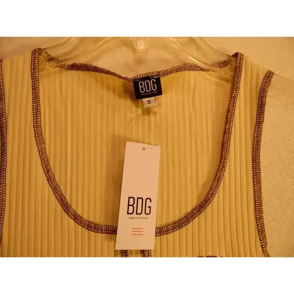 BDG Urban Outfitters Tank‎ Top Womens S Tan Notch Neck Crop NWT - Picture 5 of 7